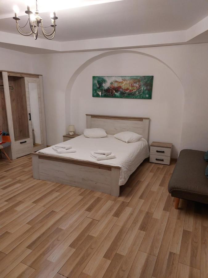 Poet Pastior Residence سيبيو الغرفة الصورة