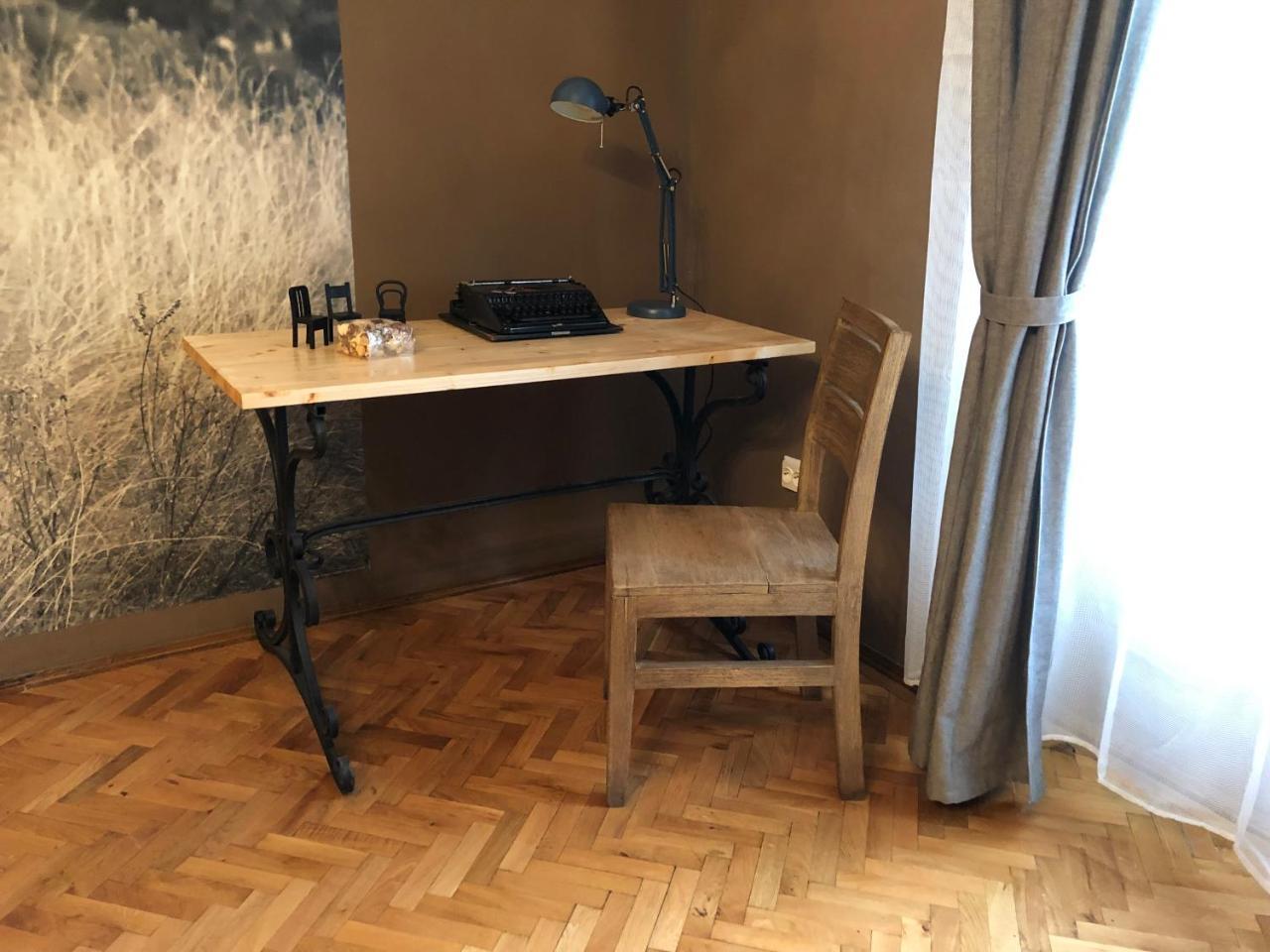 Poet Pastior Residence سيبيو المظهر الخارجي الصورة